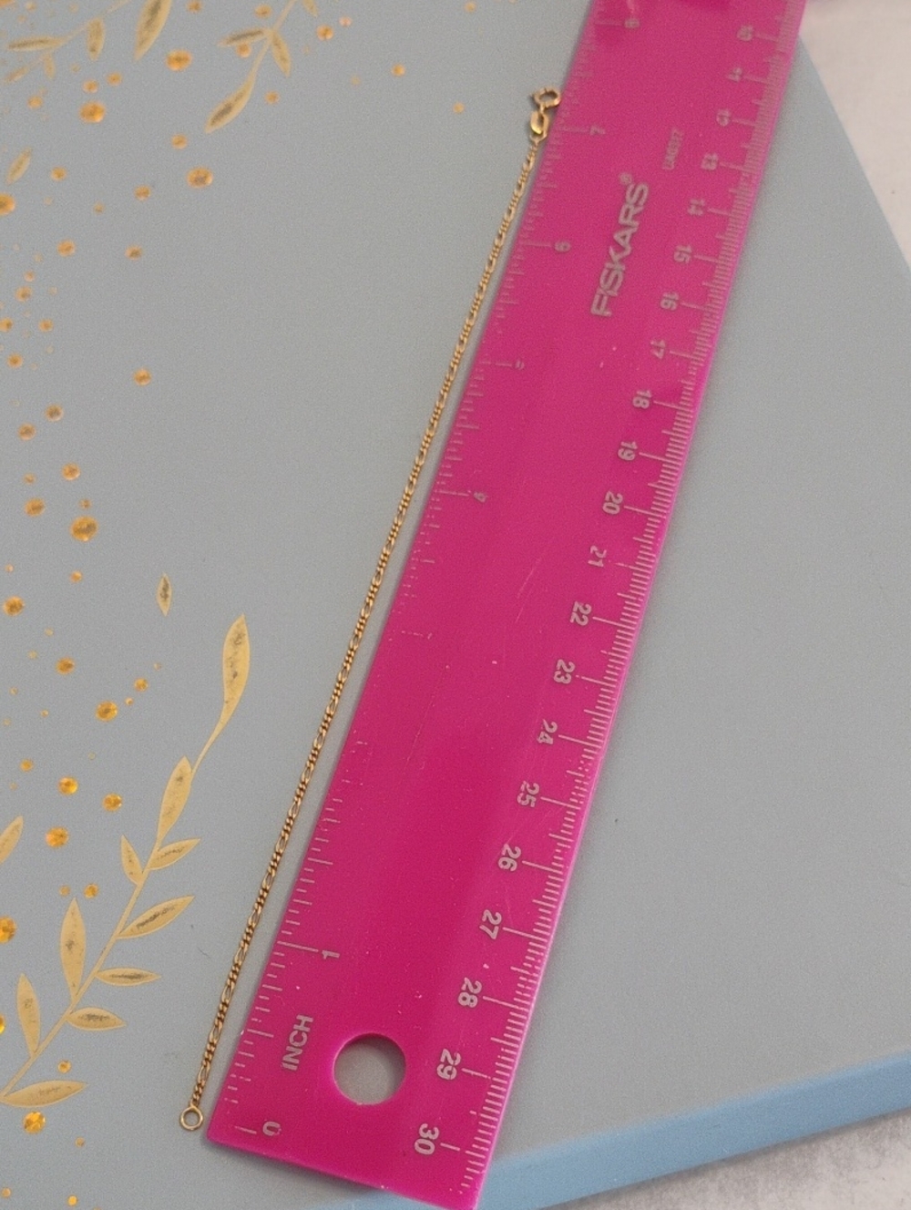 Figaro Chain 14 K Gold Bracelet - Picture 6 of 9